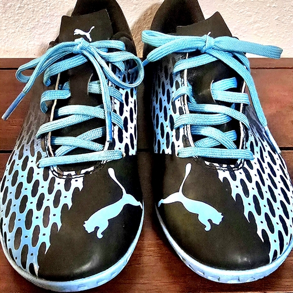 Kids Blue and Black Puma Sneaker size 4C - Picture 9 of 11